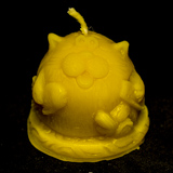 Beeswax candle - Cat with fish